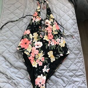 BNWT Billabong One-Piece
